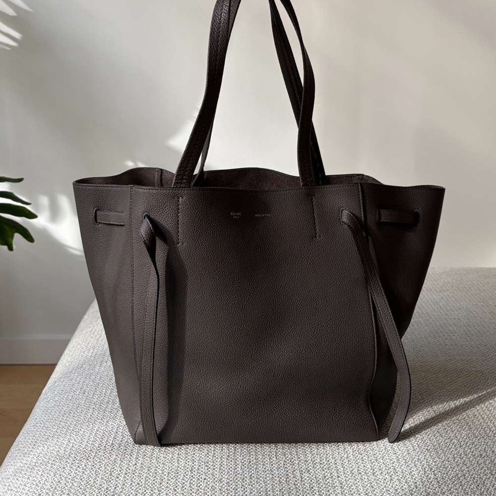 Celine cabas phantom tote small